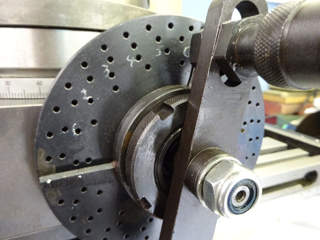 Milling for Beginners – Indexing