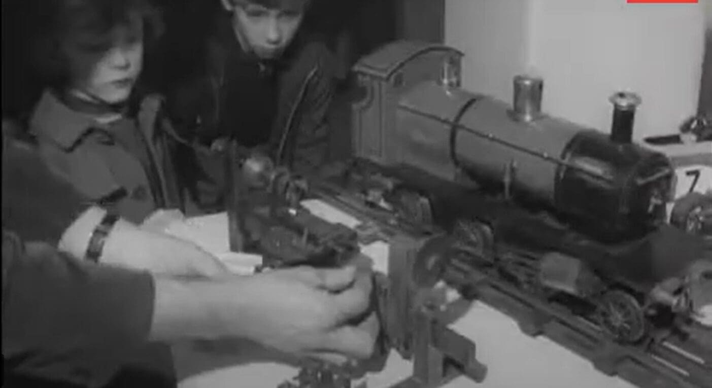 Watch Model Engineering Exhibitions from years gone by