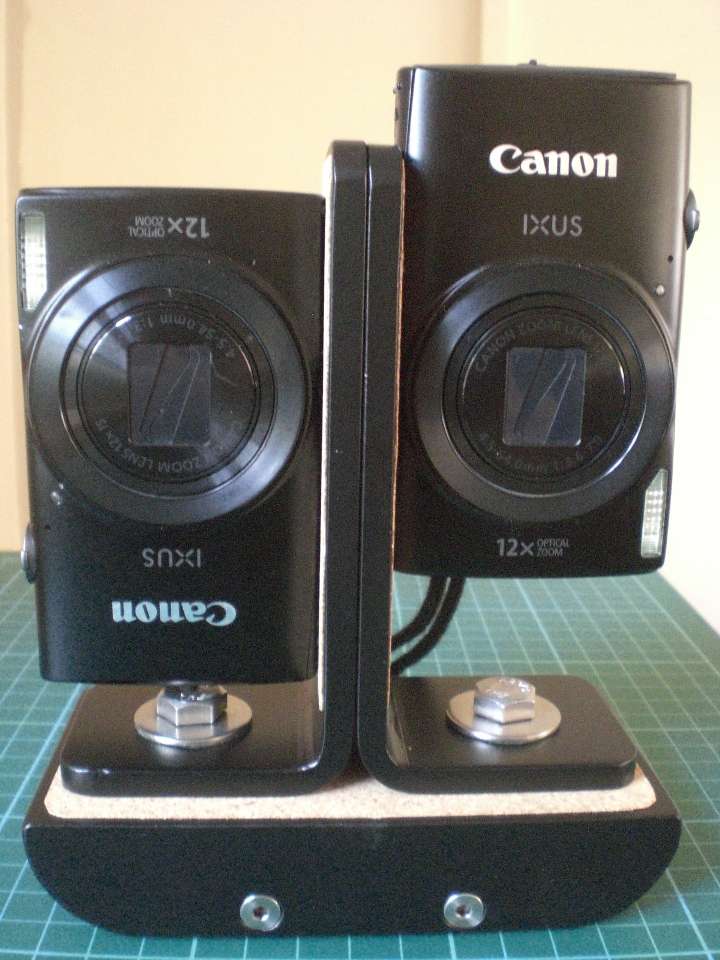 Twin IXUS170