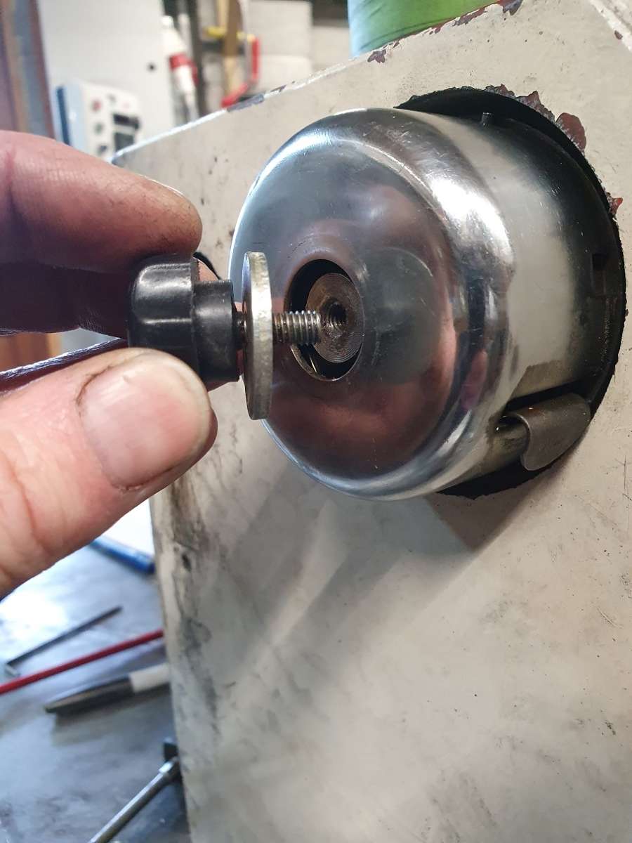 Pinion_Return_Spring_Retainer_Original