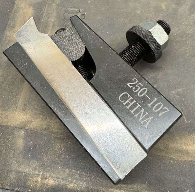 Parting tool blade not sitting square Model Engineer & Model