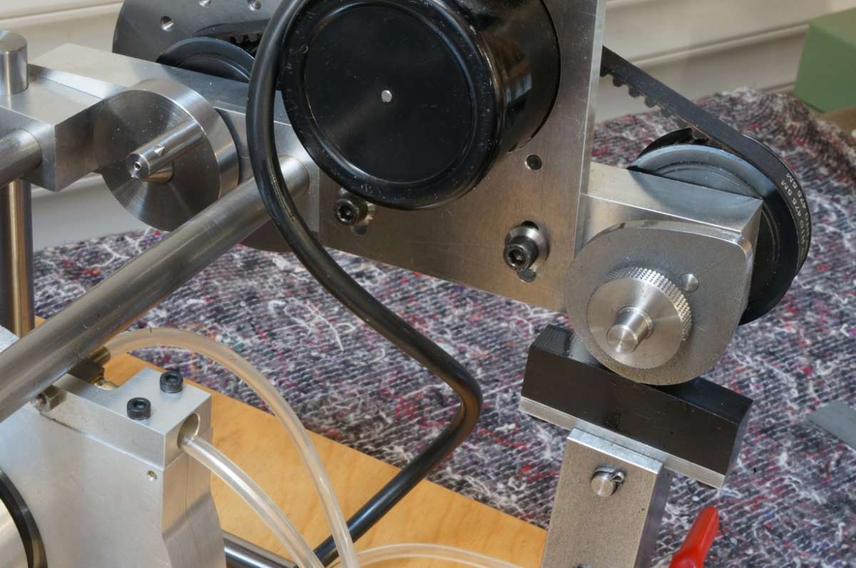 Camshaft_Grinder_06_red