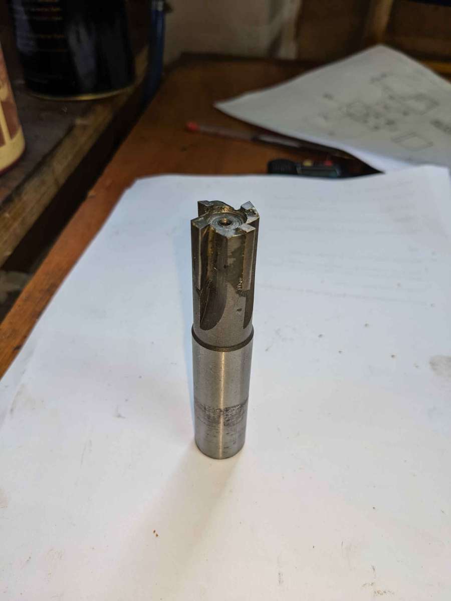 straight flute mill