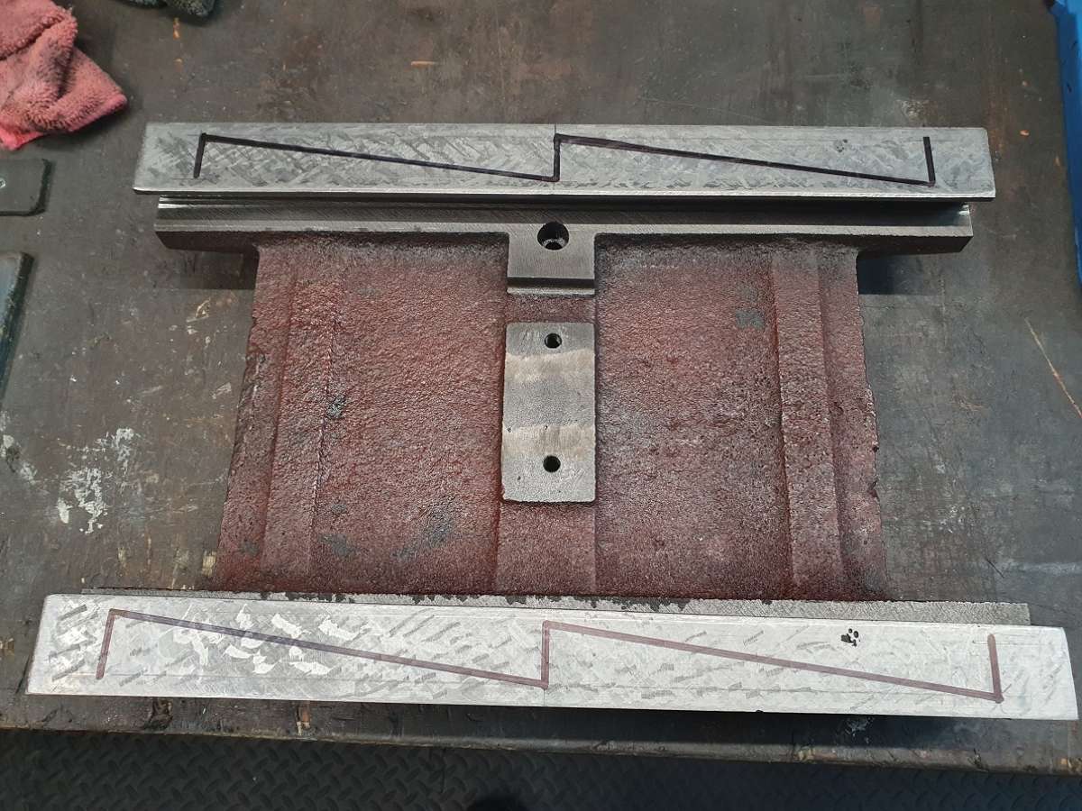 Oil_Groove_Plan_1