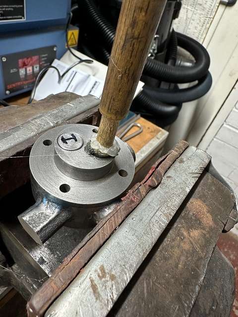 RedwingHeadLapValveRes