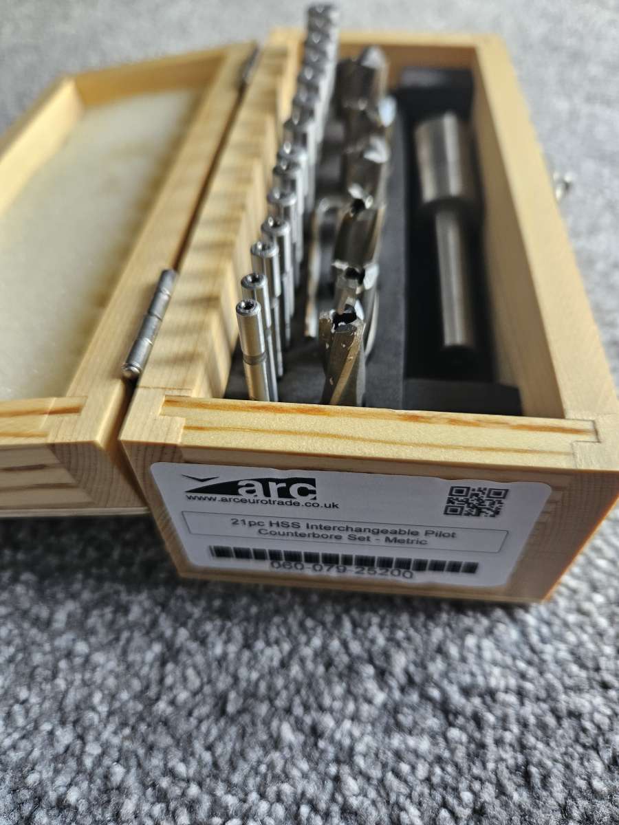 17250265164474935804281401281333