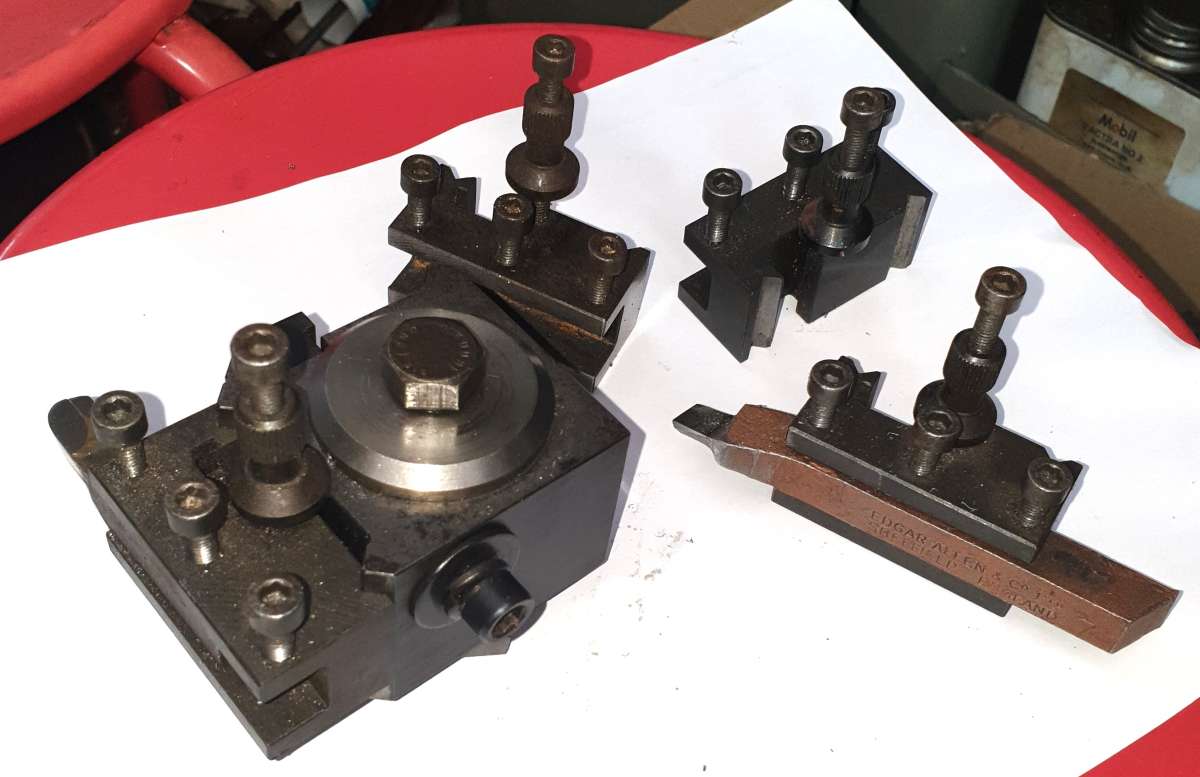 OEM Wedge Type Quick Change Tool Post Set In lathe Machine
