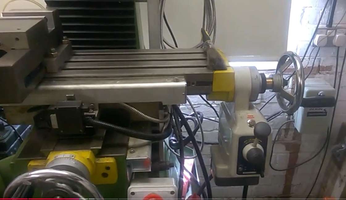 X-axis power feed