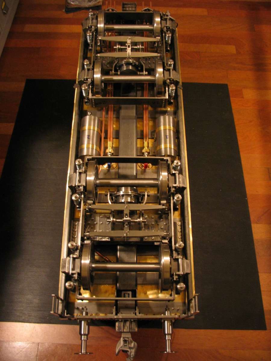 T003