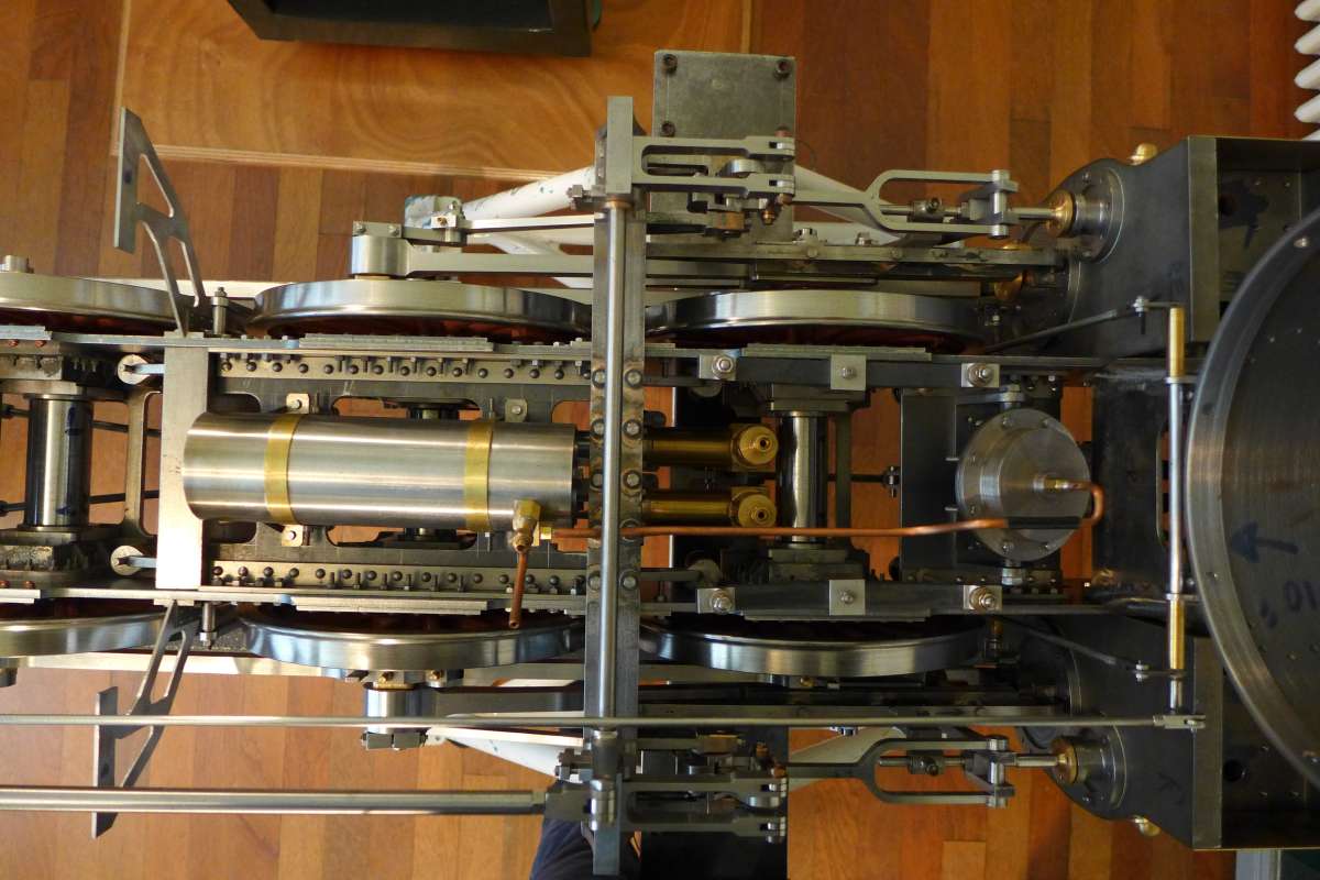 Su-006b