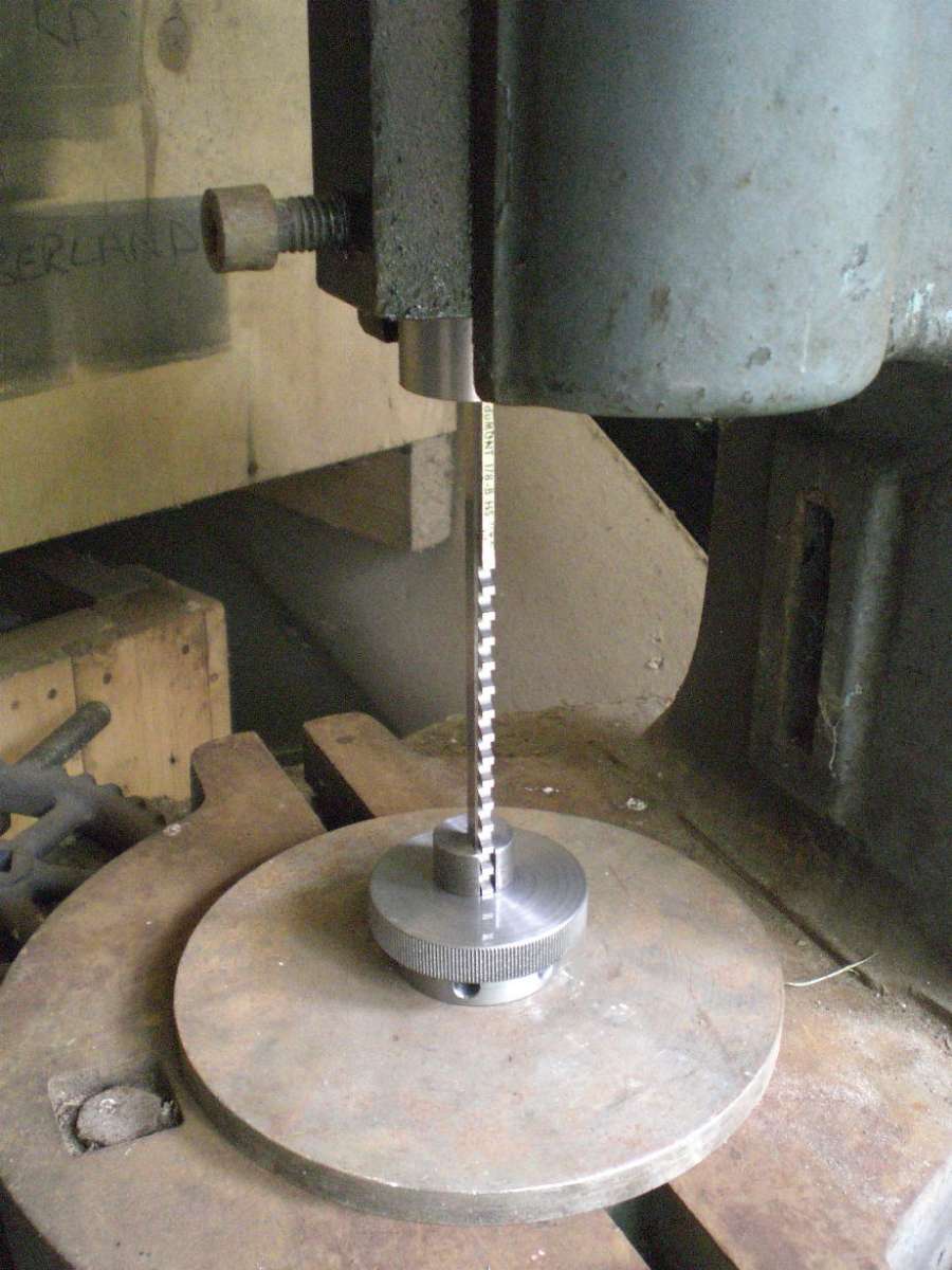 BROCHING