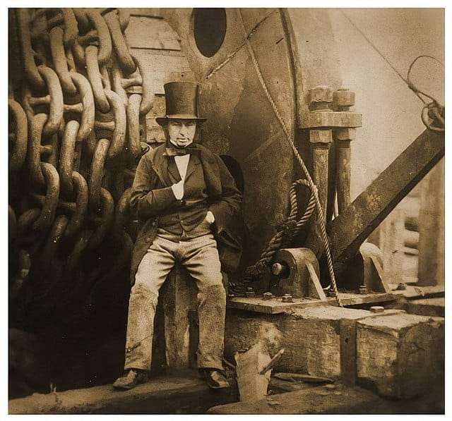 640px-robert_howlett_-_isambard_kingdom_brunel_by_the_launching_chains_of_the_ss_great_eastern_1857