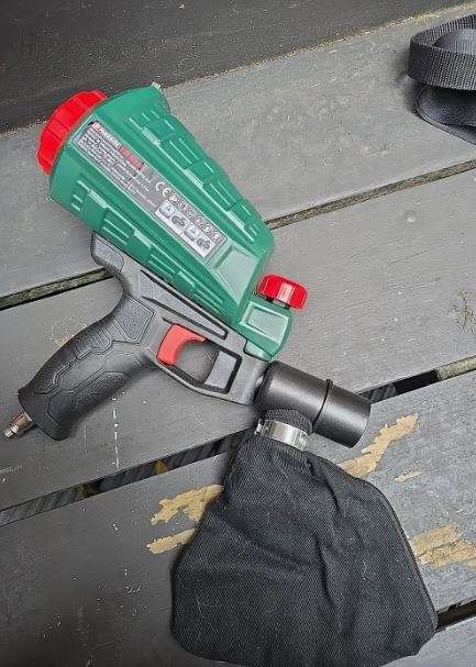 BLASTER