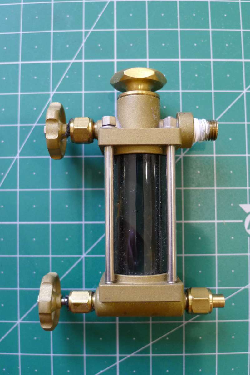 26-03-24-06DisplacementLubricator4