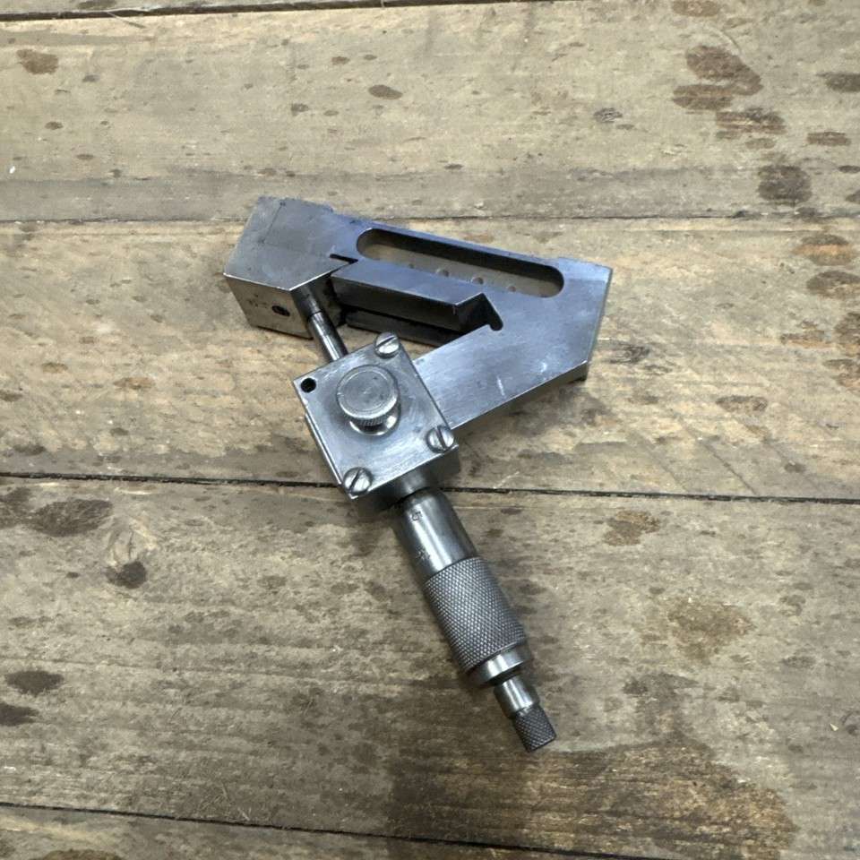 micrometer measuring tool2
