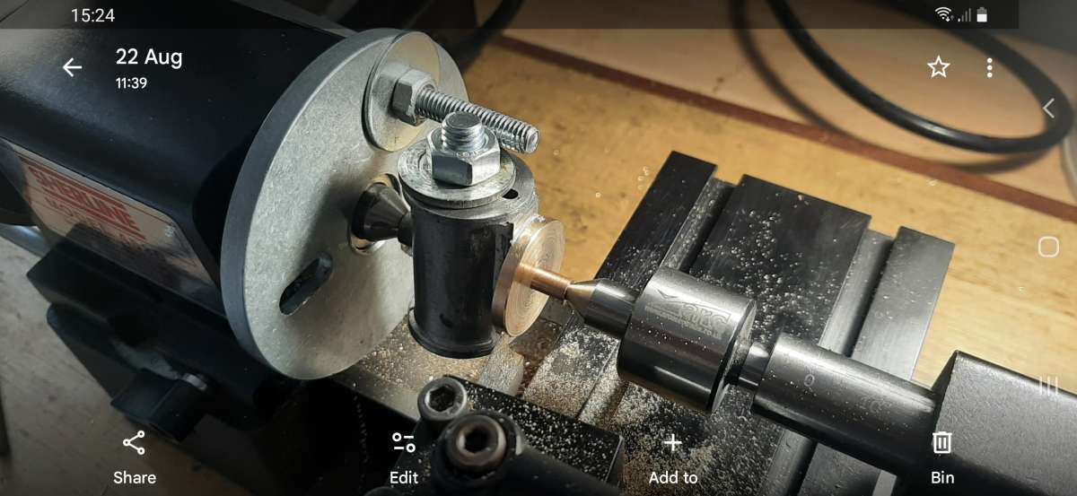 Screenshot_20251014-152404_Photos
