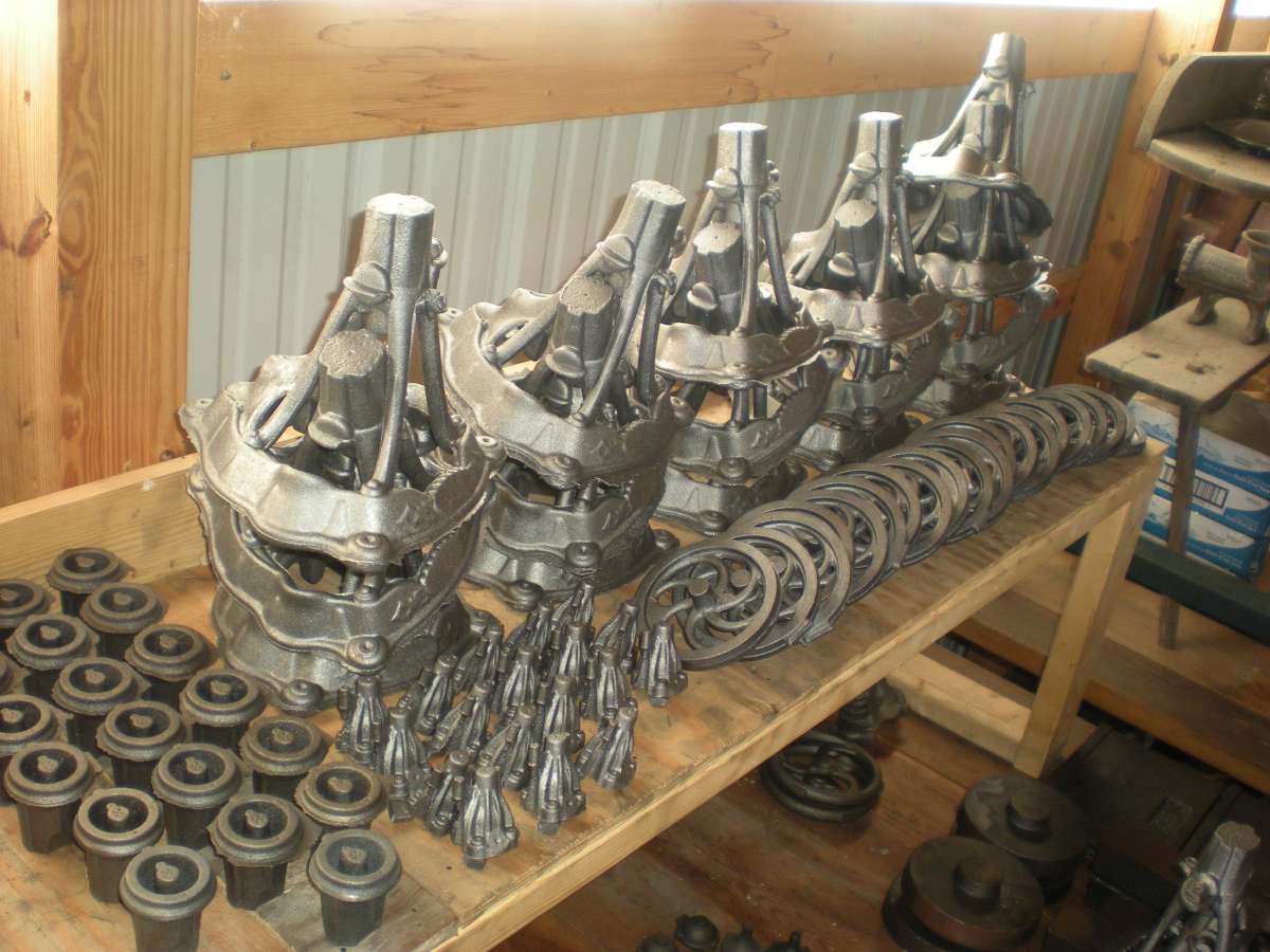 DSCN7618 castings 12-10-2016