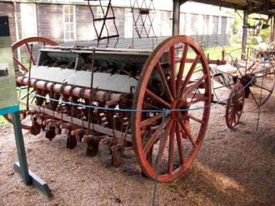 Smythe seed drill
