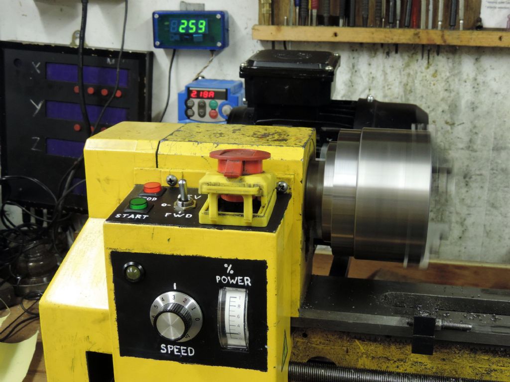 Mini lathe with power readout
